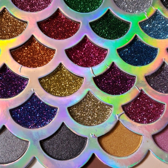 NEW Glitter palette 32 color eyeshadow pearl matte - Picture 10 of 10